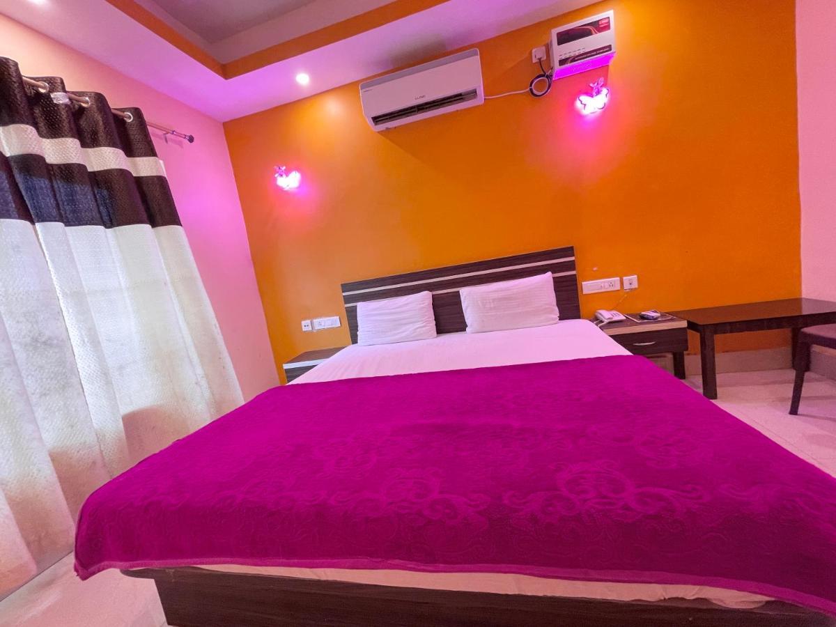 Hotel Deo Puri Exterior foto