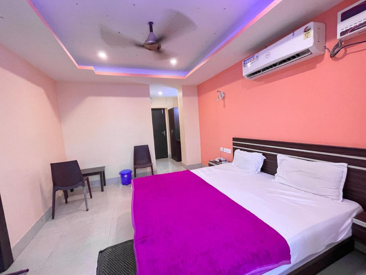 Hotel Deo Puri Exterior foto